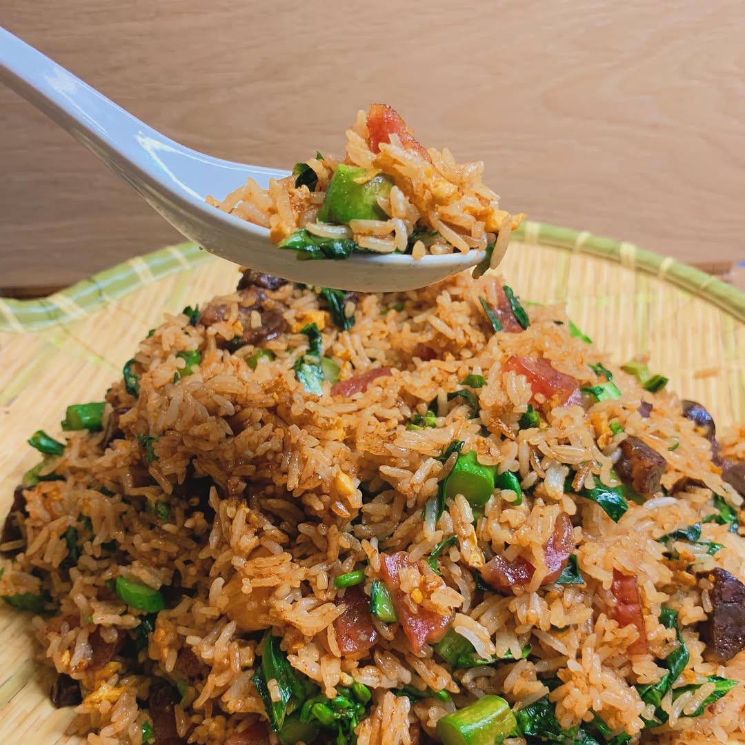 菜粒黃莆臘味炒飯